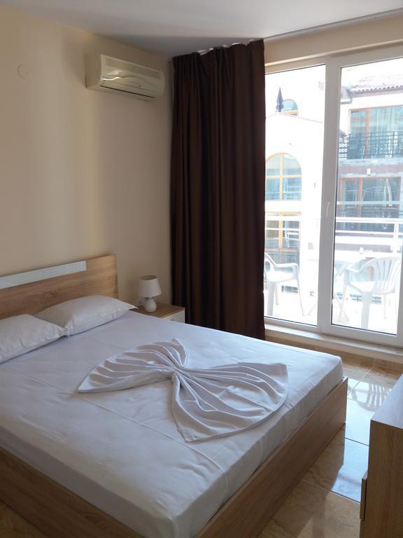 Golden Sea View Apartments 1 Pomorie Ngoại thất bức ảnh