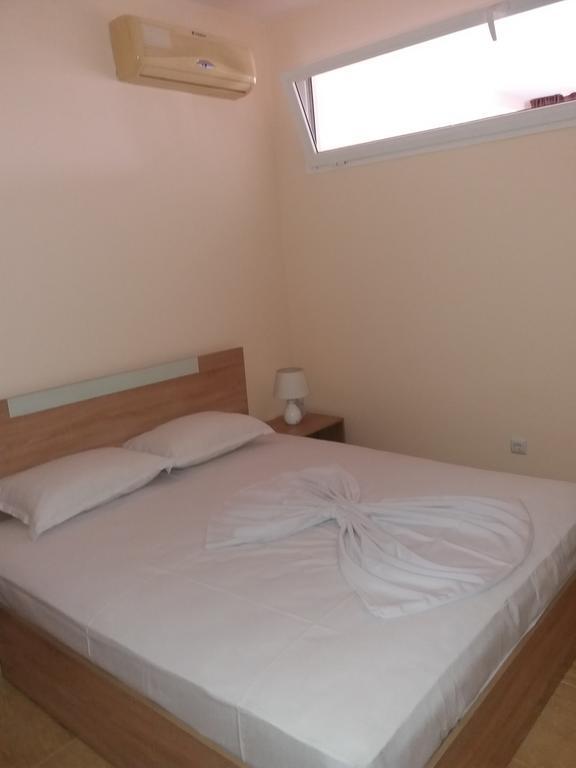 Golden Sea View Apartments 1 Pomorie Ngoại thất bức ảnh