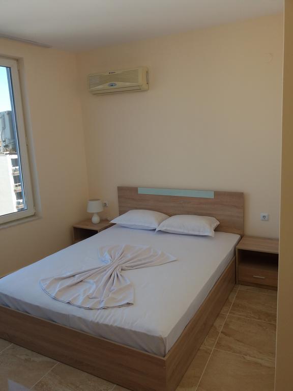 Golden Sea View Apartments 1 Pomorie Ngoại thất bức ảnh
