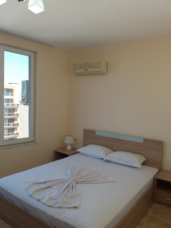 Golden Sea View Apartments 1 Pomorie Ngoại thất bức ảnh